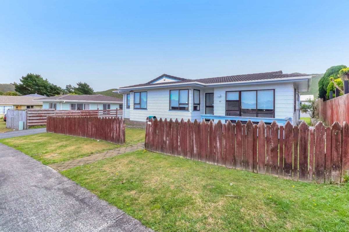 294 Mitchell Street, Brooklyn, Wellington - Carousel 14