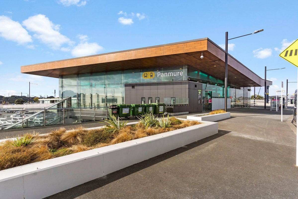 308/82 Jellicoe Road, Panmure, Auckland - Carousel 10