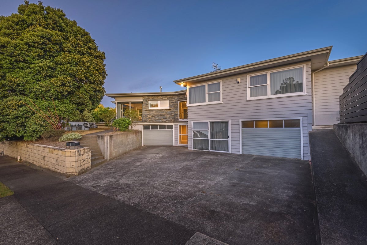 1 Wigan Place, Hokowhitu, Palmerston North - Carousel 2