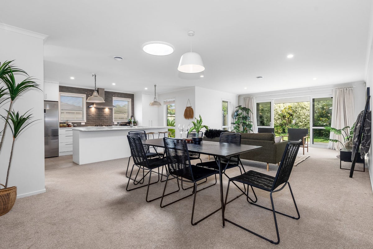 22 Wairau Drive, Tikipunga, Whangarei - Carousel 2