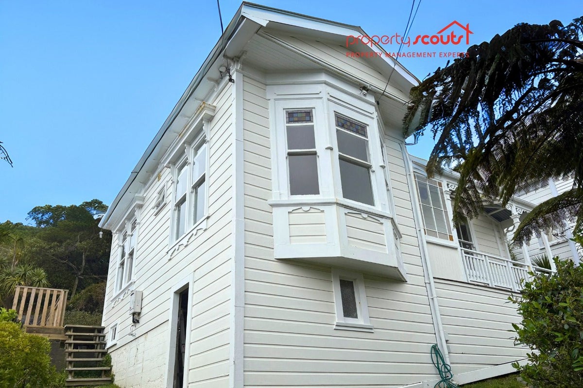 43 Connaught Terrace, Brooklyn, Wellington - Carousel 1