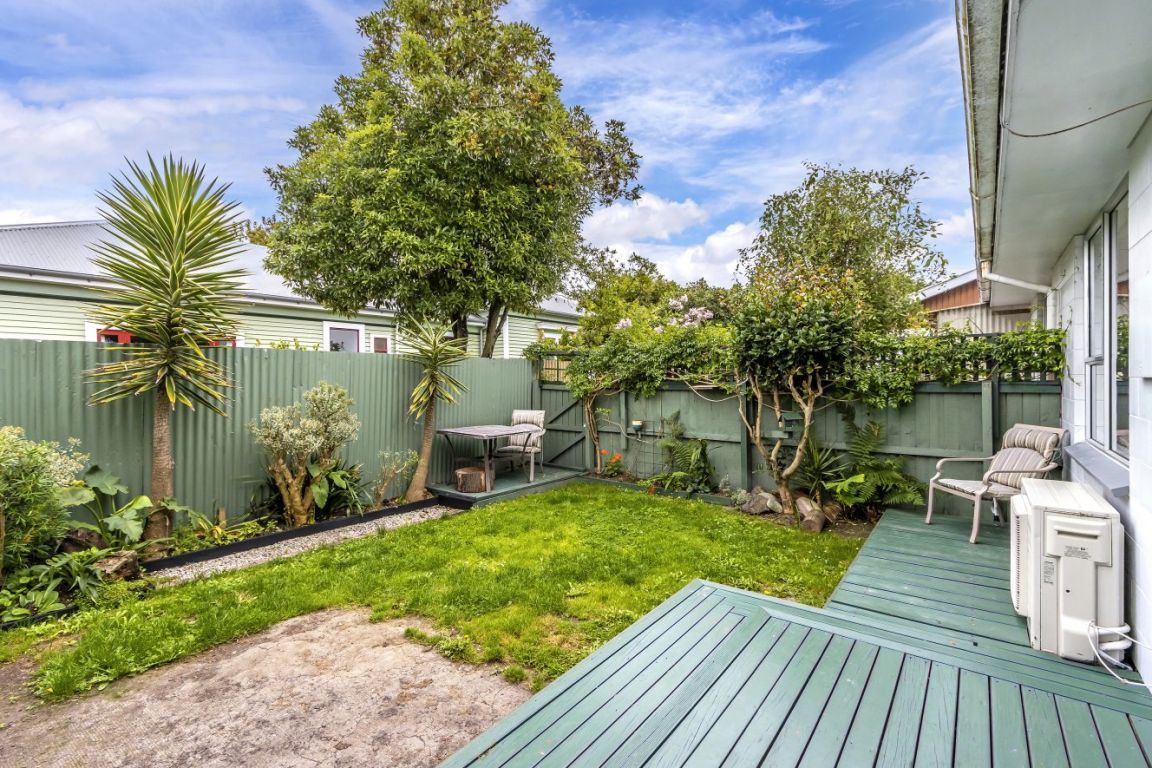 4/324 Ferry Road, Waltham, Christchurch - Carousel 2