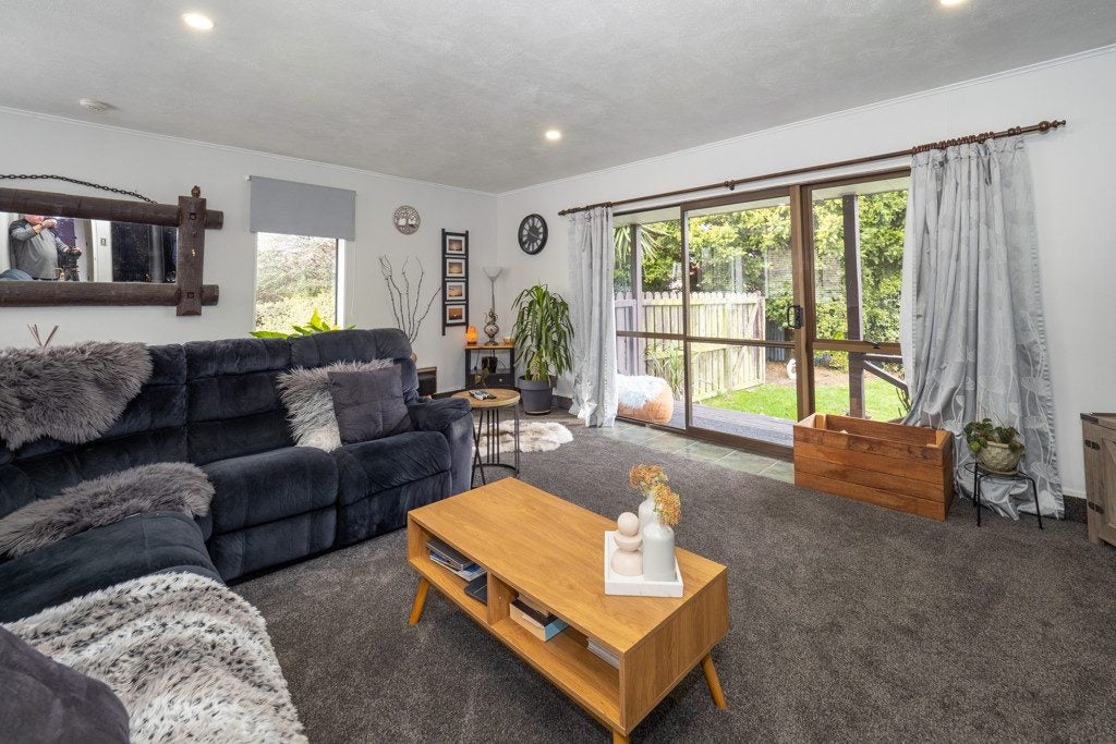 12 Chalmers Avenue, Hampstead, Ashburton - Carousel 2