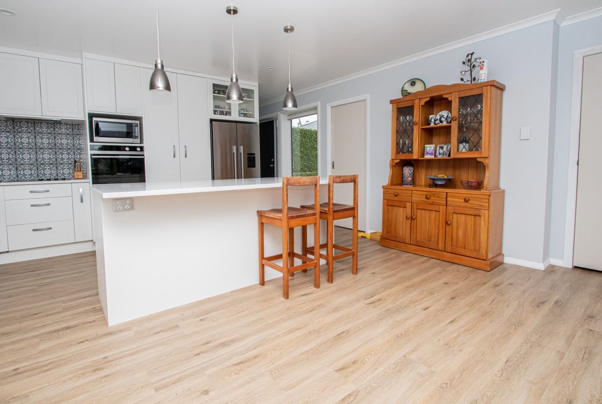 74 Raleigh Street, Leamington, Cambridge - Carousel 2
