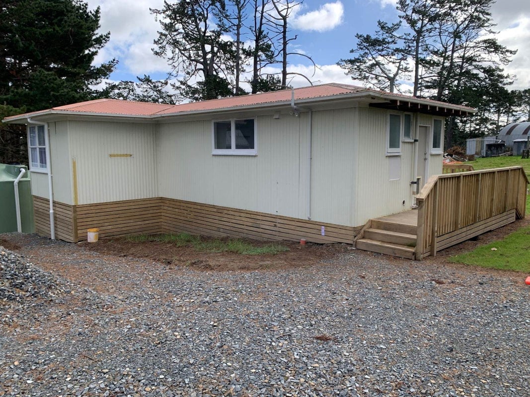 324 Taupaki Road, Henderson - Carousel 11