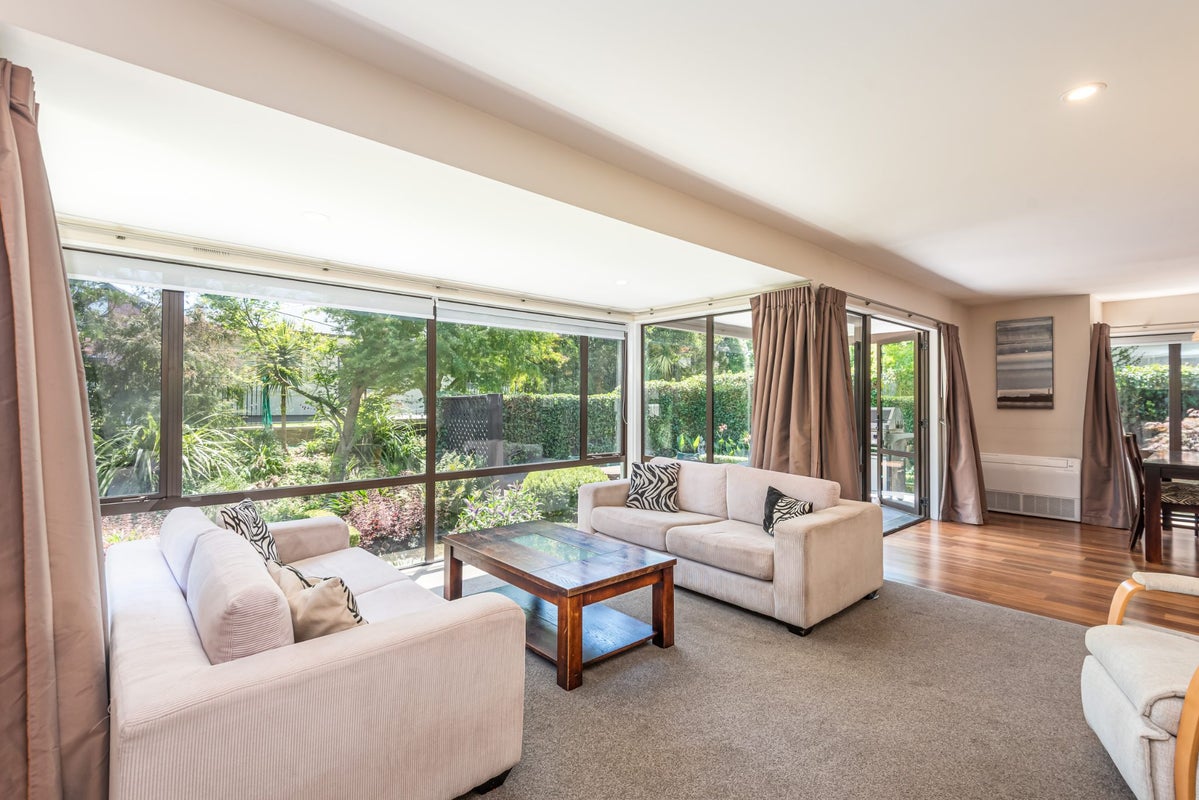 33A McDougall Avenue, St Albans, Christchurch - Carousel 2