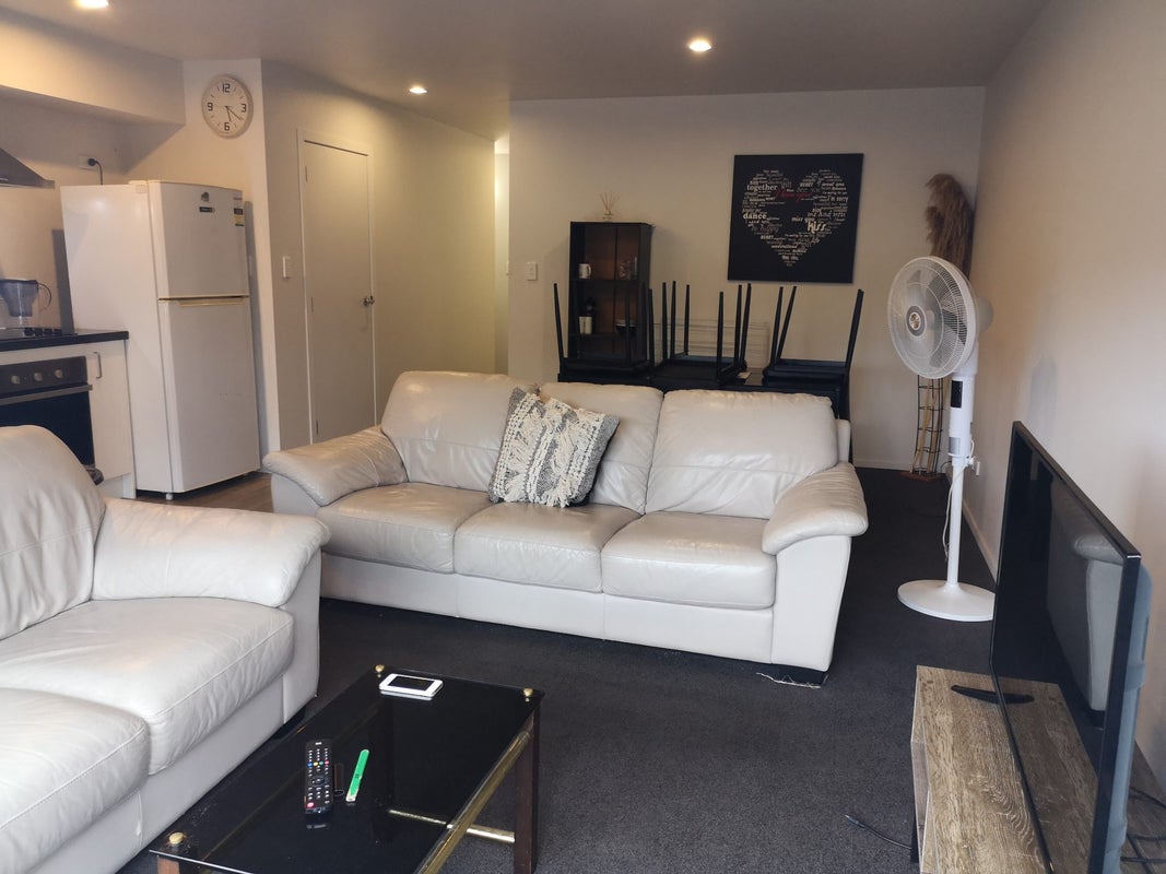 9/100 Knighton Road, Hillcrest, Hamilton - Carousel 1