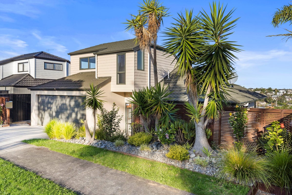 9 Coventry Way, Long Bay, Auckland - Carousel 1
