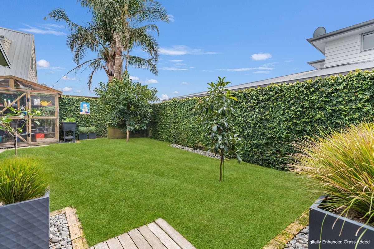 299B Dickson Road, Papamoa Beach, Tauranga, Bay Of Plenty - Carousel 2
