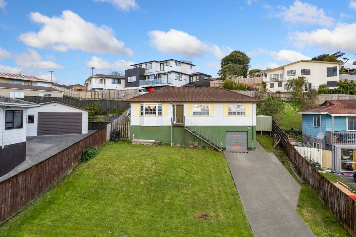 6 Glenmary Place, Papatoetoe, Auckland - Carousel 1