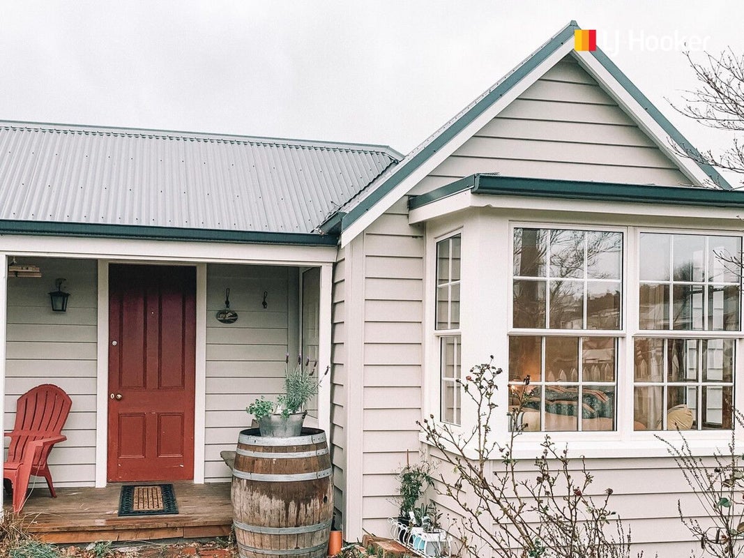 10 Snowdon Street, Allanton, Mosgiel - Carousel 1