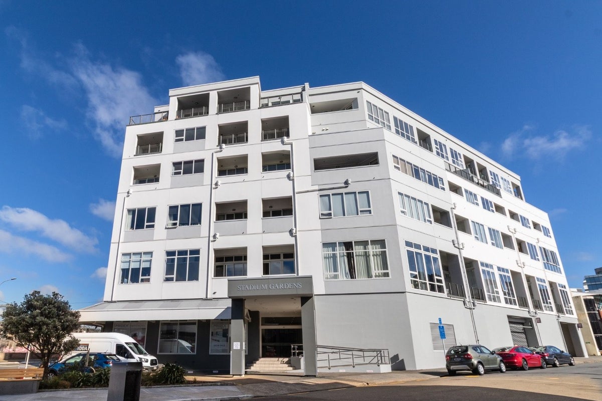 211/107 Thorndon Quay, Pipitea, Wellington - Carousel 16