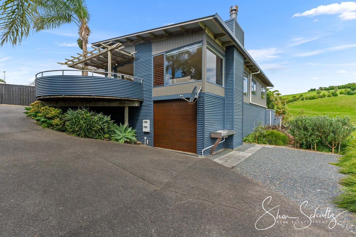24 Oxford Street, Whakapirau, Maungaturoto - Carousel 42