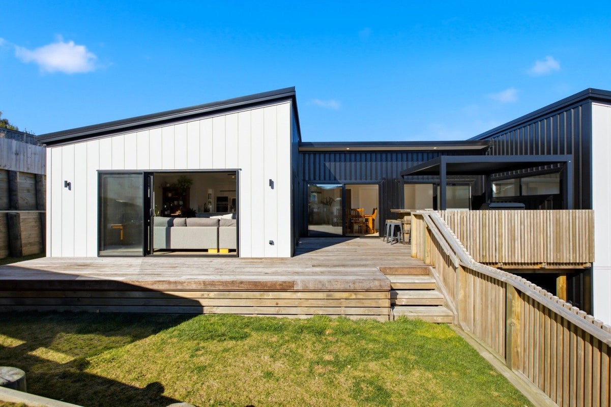 12 Bob Carter Place, Welcome Bay, Tauranga, Bay Of Plenty - Carousel 23