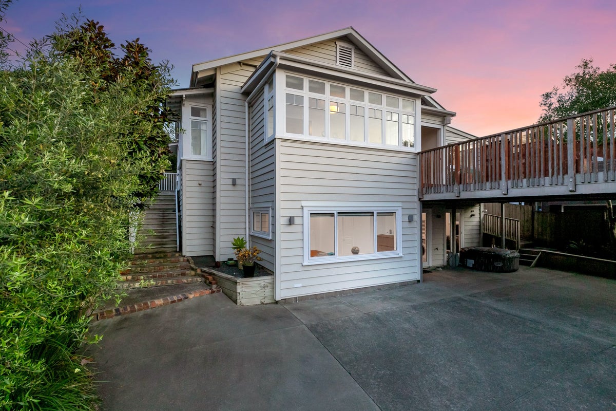 1730A Great North Road, Avondale, Auckland - Carousel 2