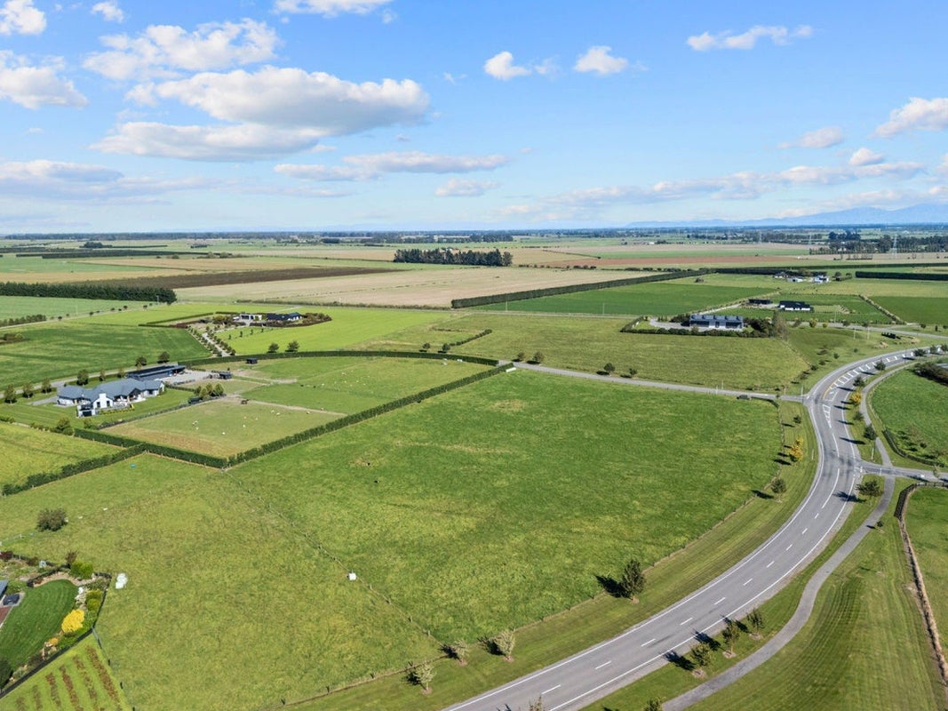 7 Lanz Vale Lane, Huntingdon - Carousel 2
