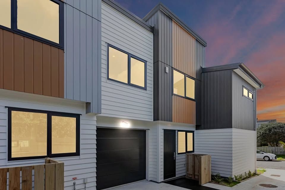 26 Cape Road, Mangere, Auckland - Carousel 1
