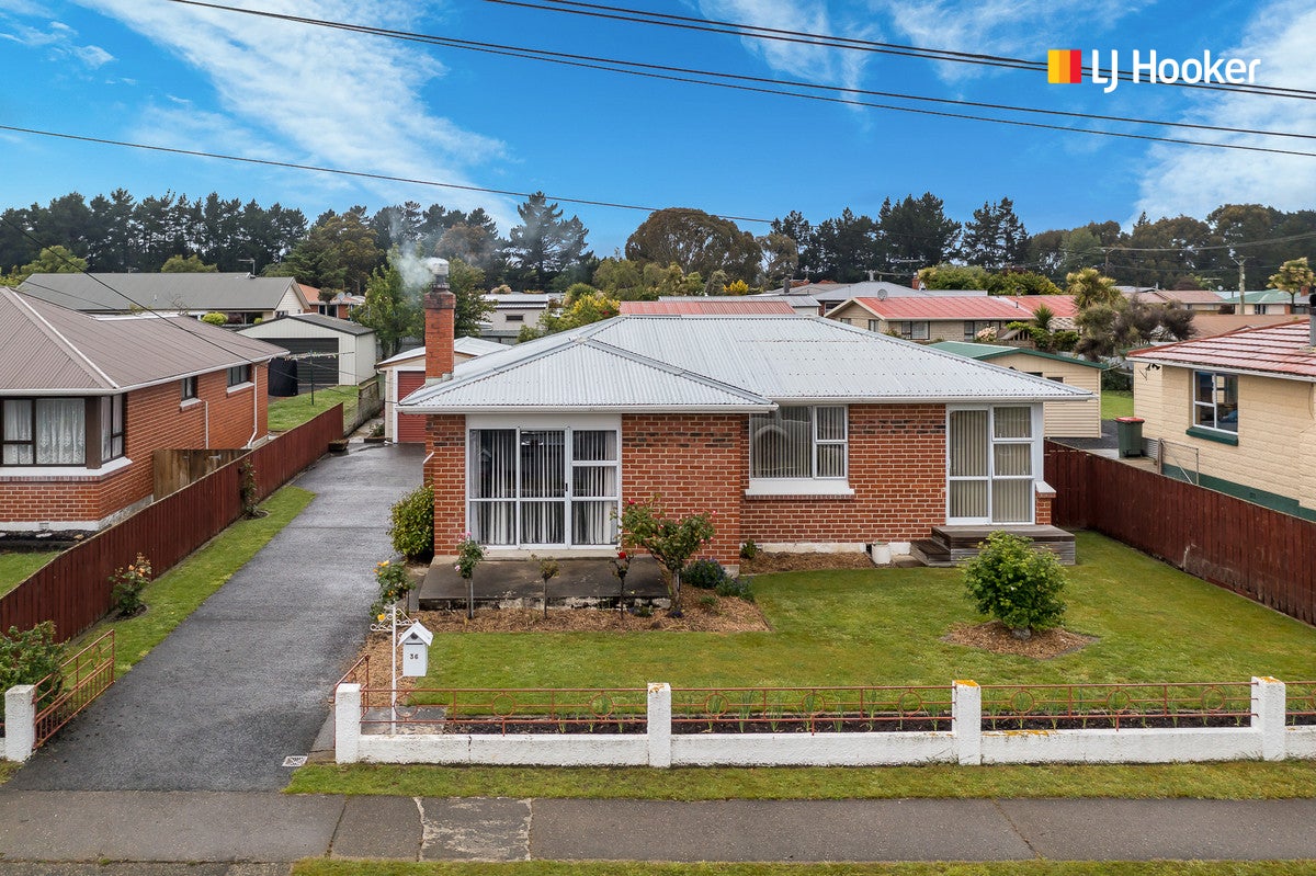 36 Delta Drive, Waldronville, Dunedin - Carousel 1