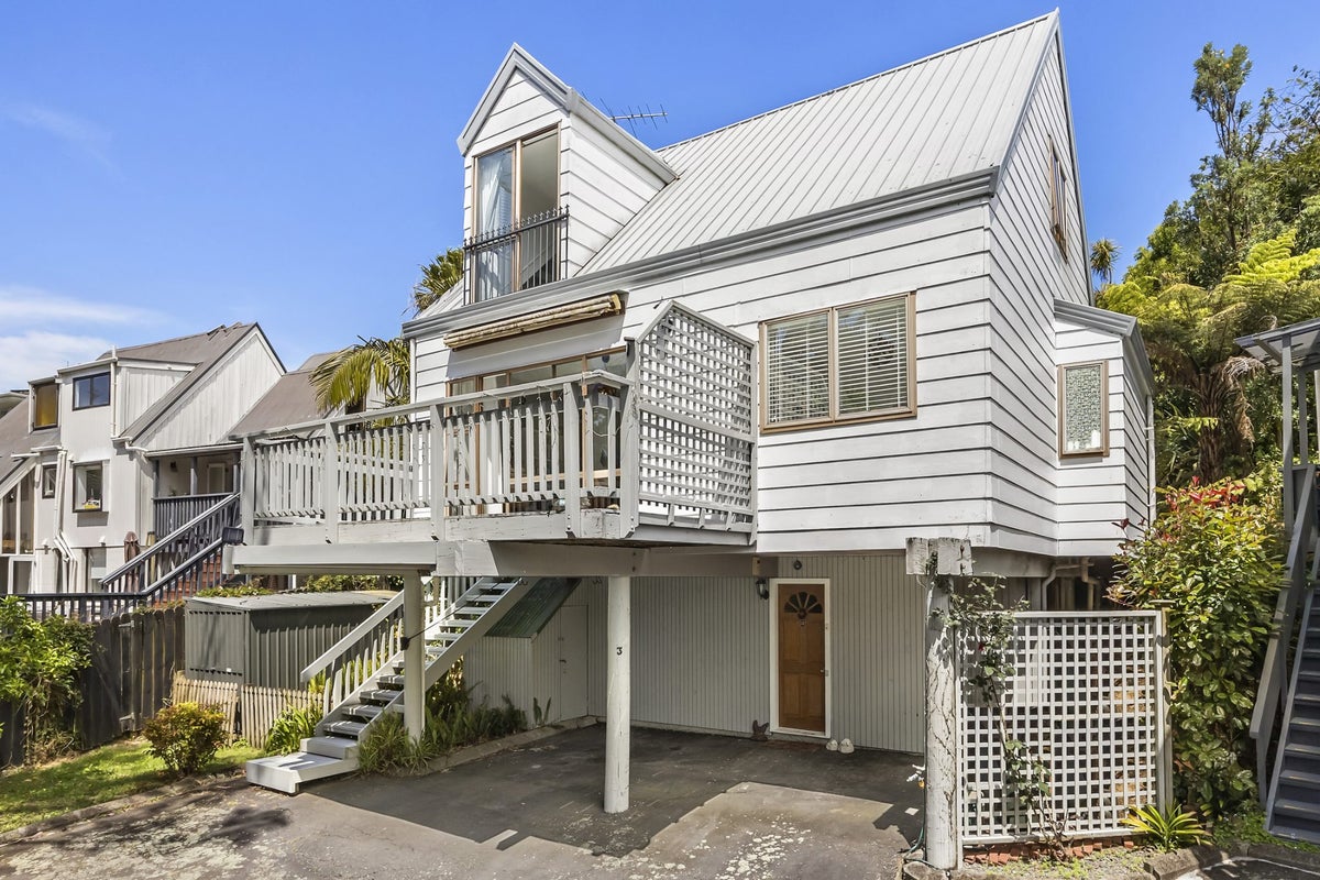 3/1 Mulberry Place, Glenfield, Auckland - Carousel 1