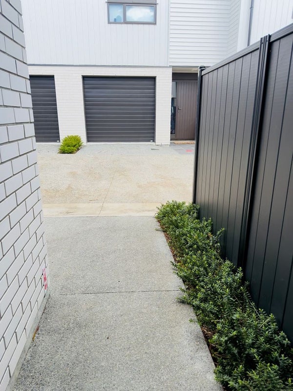 9/1 Myrtle Street, Hutt Central, Lower Hutt - Carousel 2