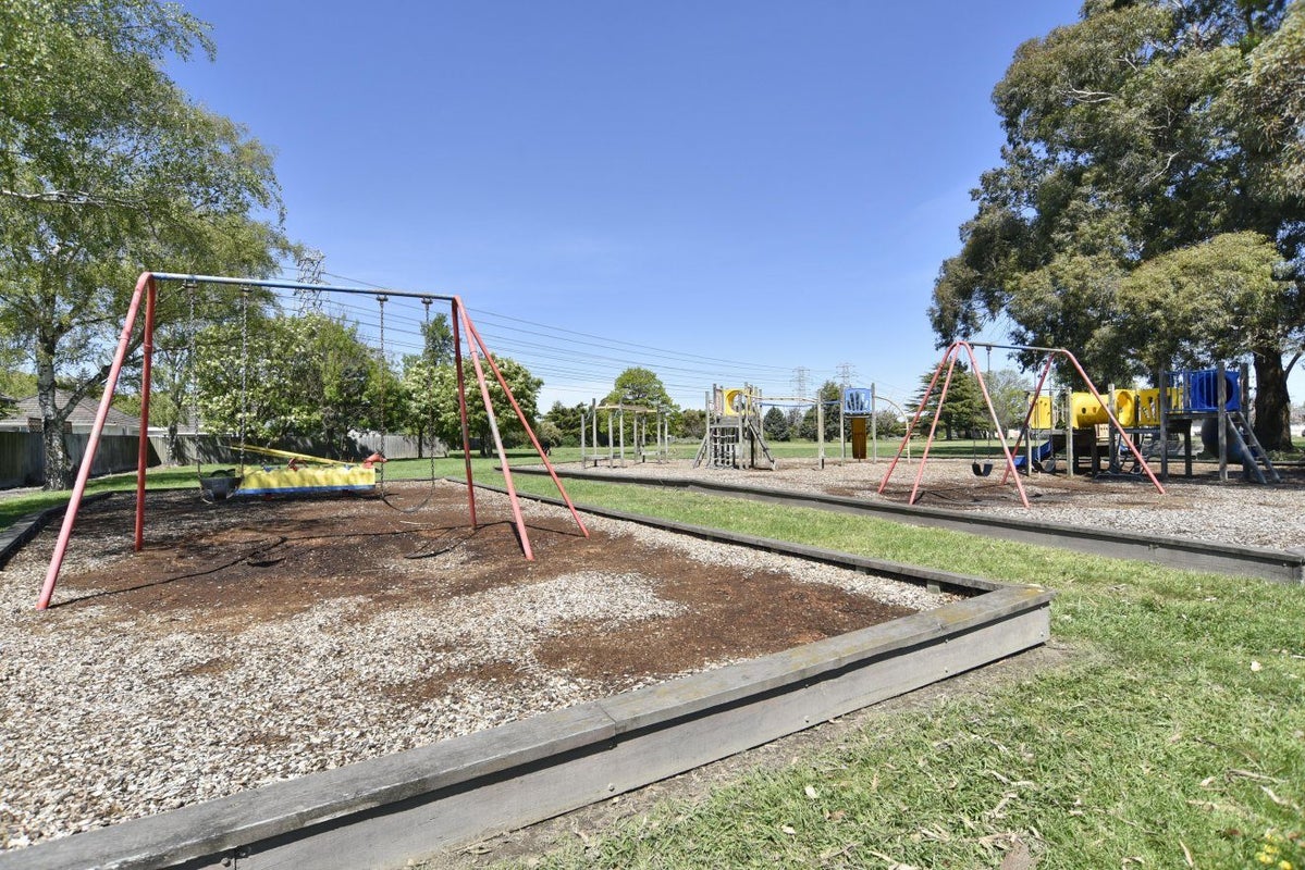 30 Kendal Avenue, Burnside, Christchurch - Carousel 21