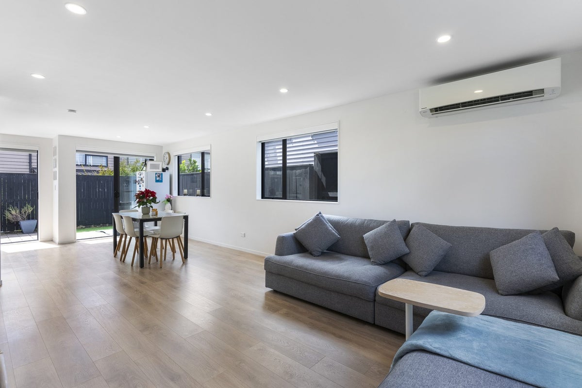 6 Fuselage Road, Hobsonville, Auckland - Carousel 2