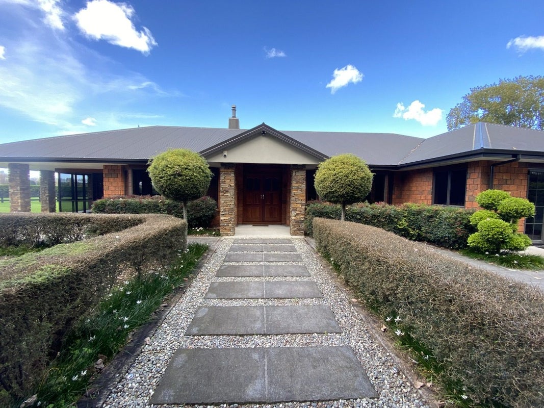 576B Airport Road, Tamahere, Hamilton - Carousel 1
