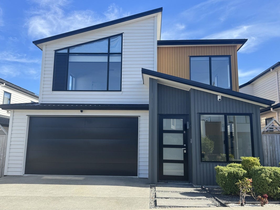 8 Hato Road, Hobsonville, Auckland - Carousel 1