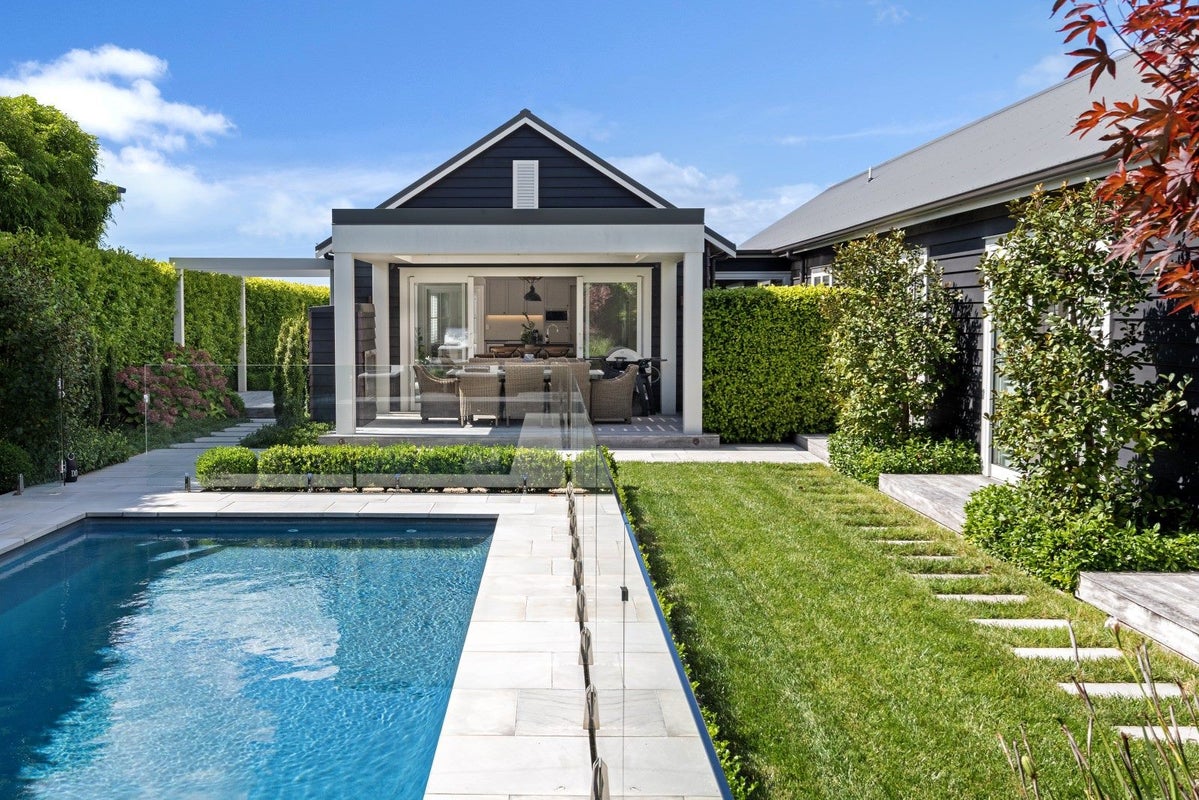 56 Weatherly Drive, Beachlands, Auckland - Carousel 2