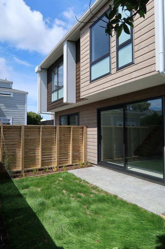 8/36 Central Terrace, Kelburn, Wellington - Carousel 1