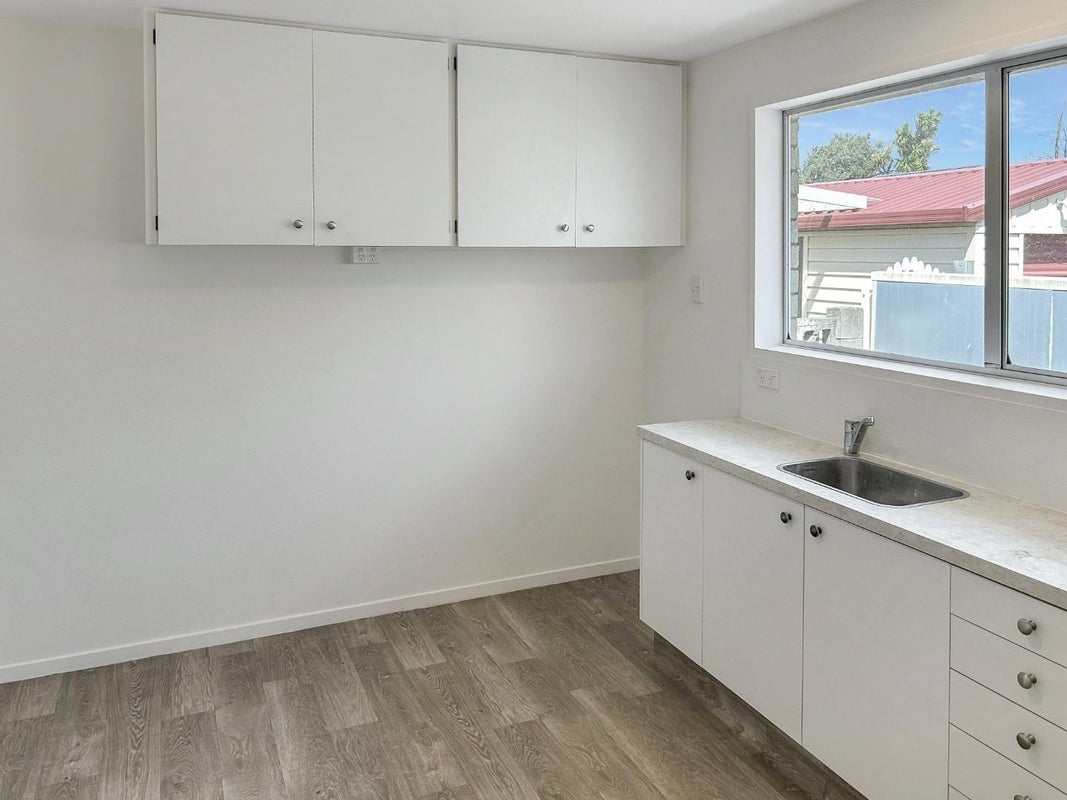 3/68 OSBORNE STREET, Waltham, Christchurch - Carousel 2