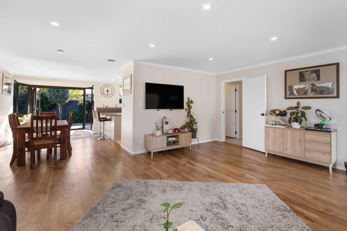 5 Morton Place, Leamington, Cambridge - Carousel 1