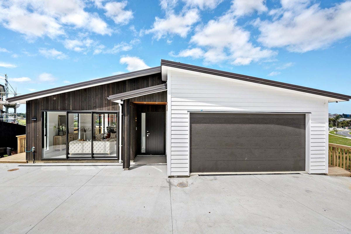 29 Paikea Street, Albany Heights, Auckland - Carousel 1