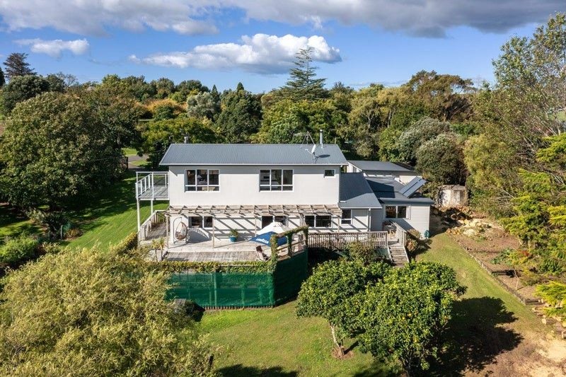 6 Rowe Road, Ohauiti, Tauranga - Carousel 2