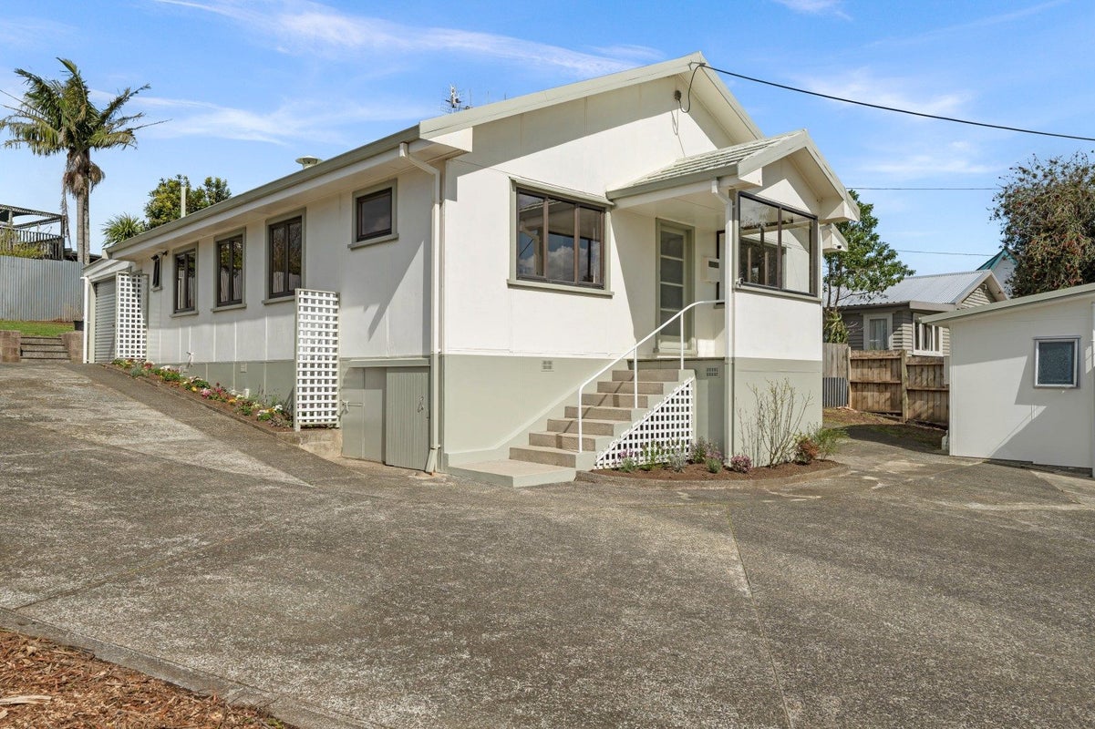 8 Cartwright Road, Onerahi, Whangarei - Carousel 2