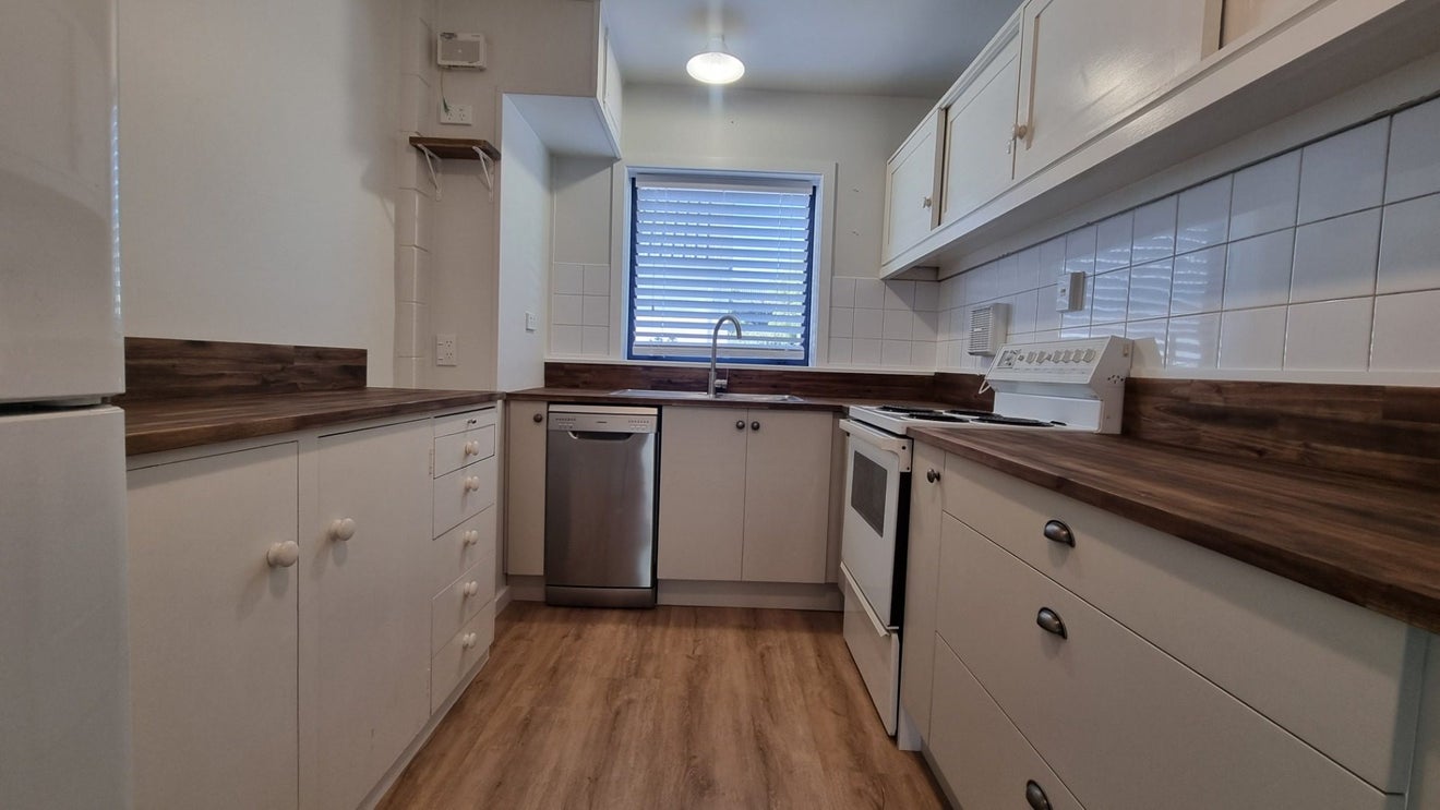 6/27 Cornwall Street, St Albans, Christchurch - Carousel 2