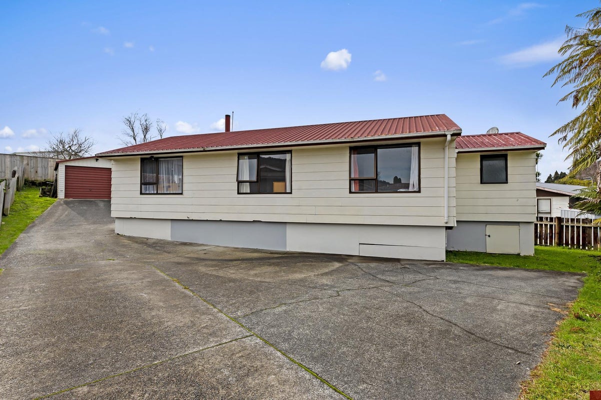 50B Susan Street, Pukehangi, Rotorua - Carousel 1