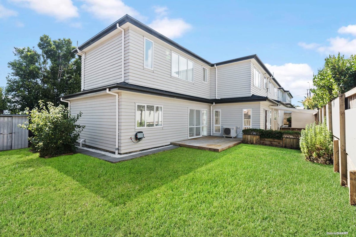 4 Tristram Avenue, Forrest Hill, Auckland - Carousel 1