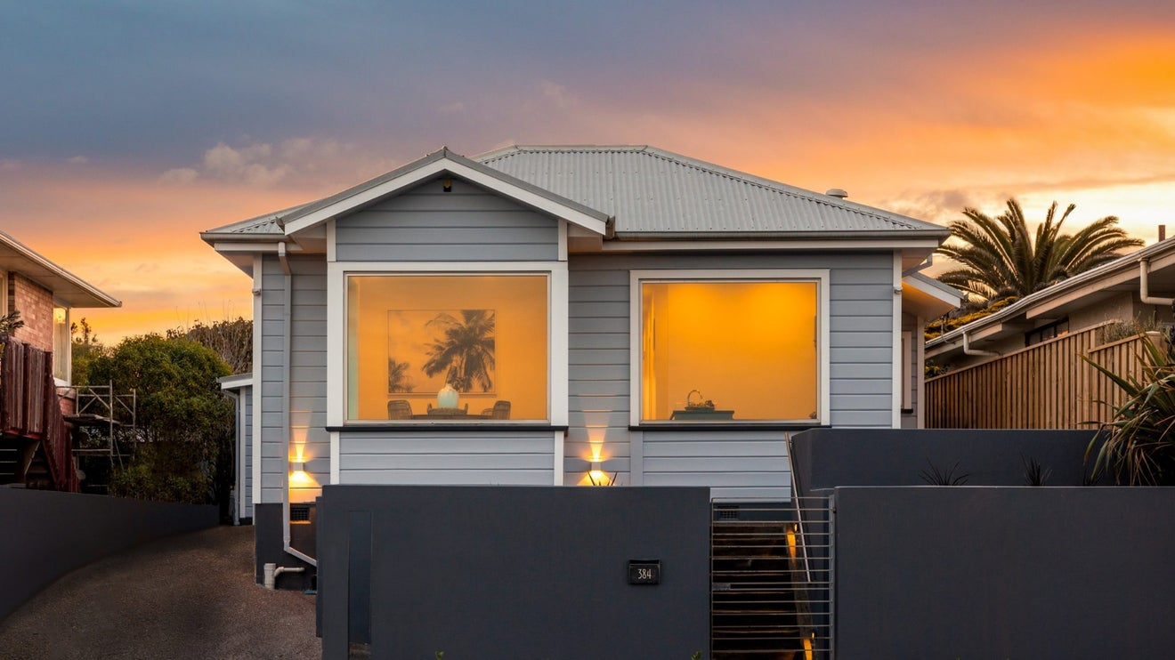 384 Marine Parade, South New Brighton, Christchurch - Carousel 1