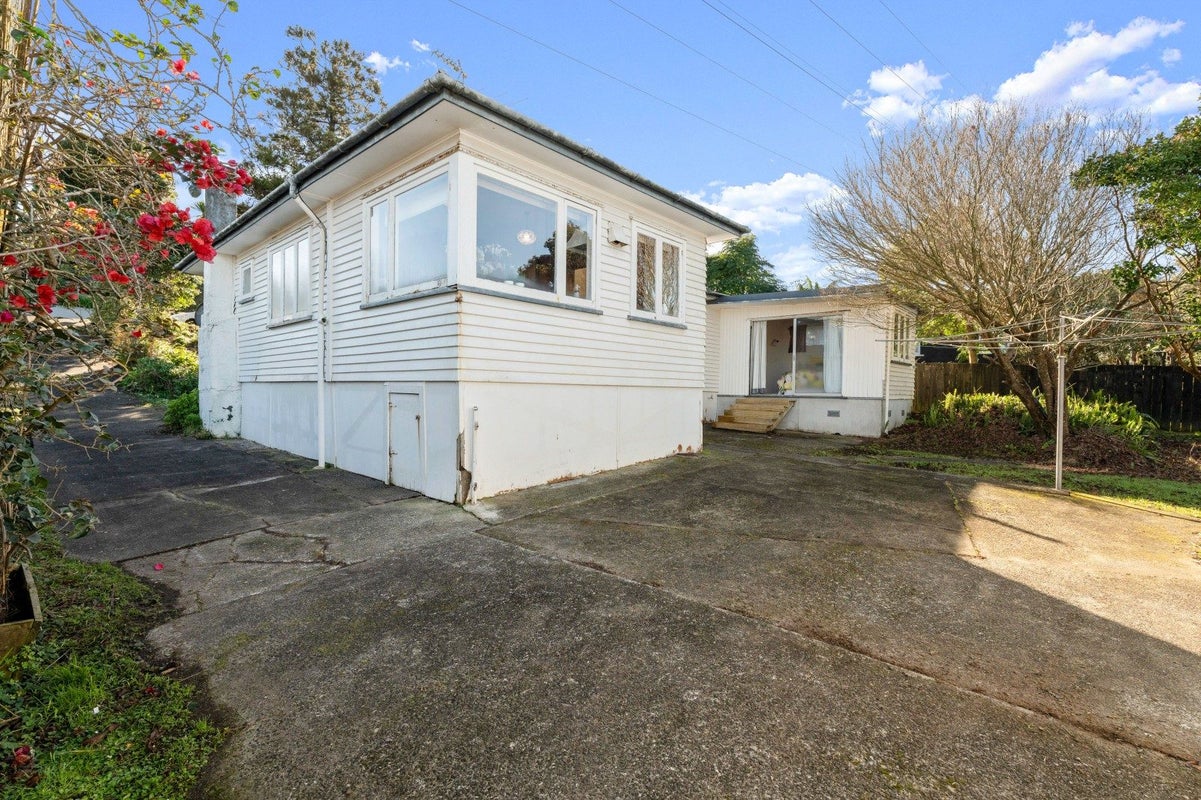 67 Margate Road, Blockhouse Bay, Auckland - Carousel 1
