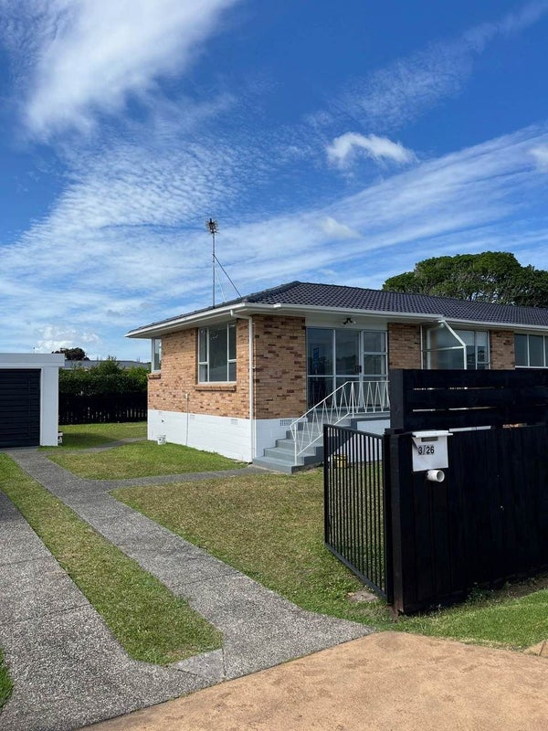 3/26 Moana Avenue, Orewa, Orewa - Carousel 1