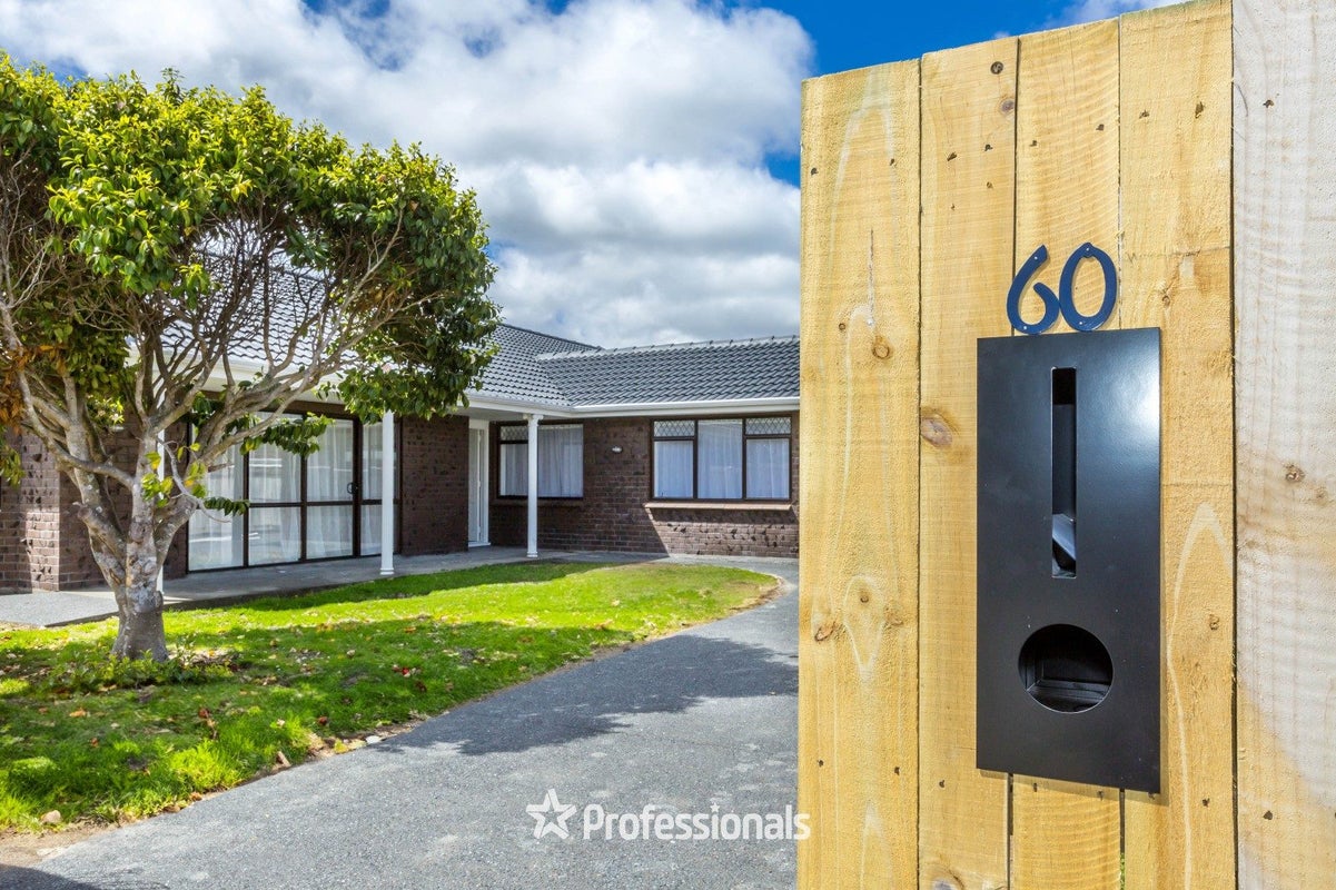 60 McParland Street, Elderslea, Upper Hutt - Carousel 2