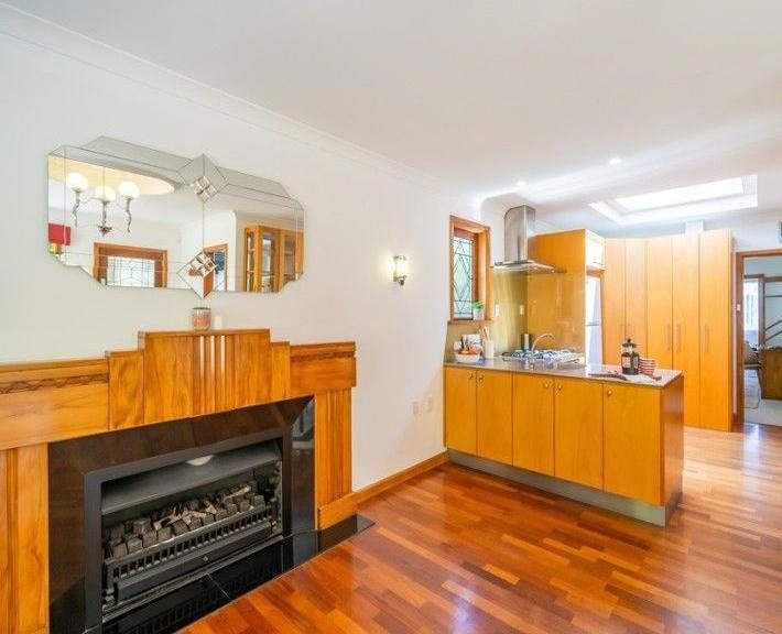 69 Norton Park Avenue, Fairfield, Lower Hutt - Carousel 2