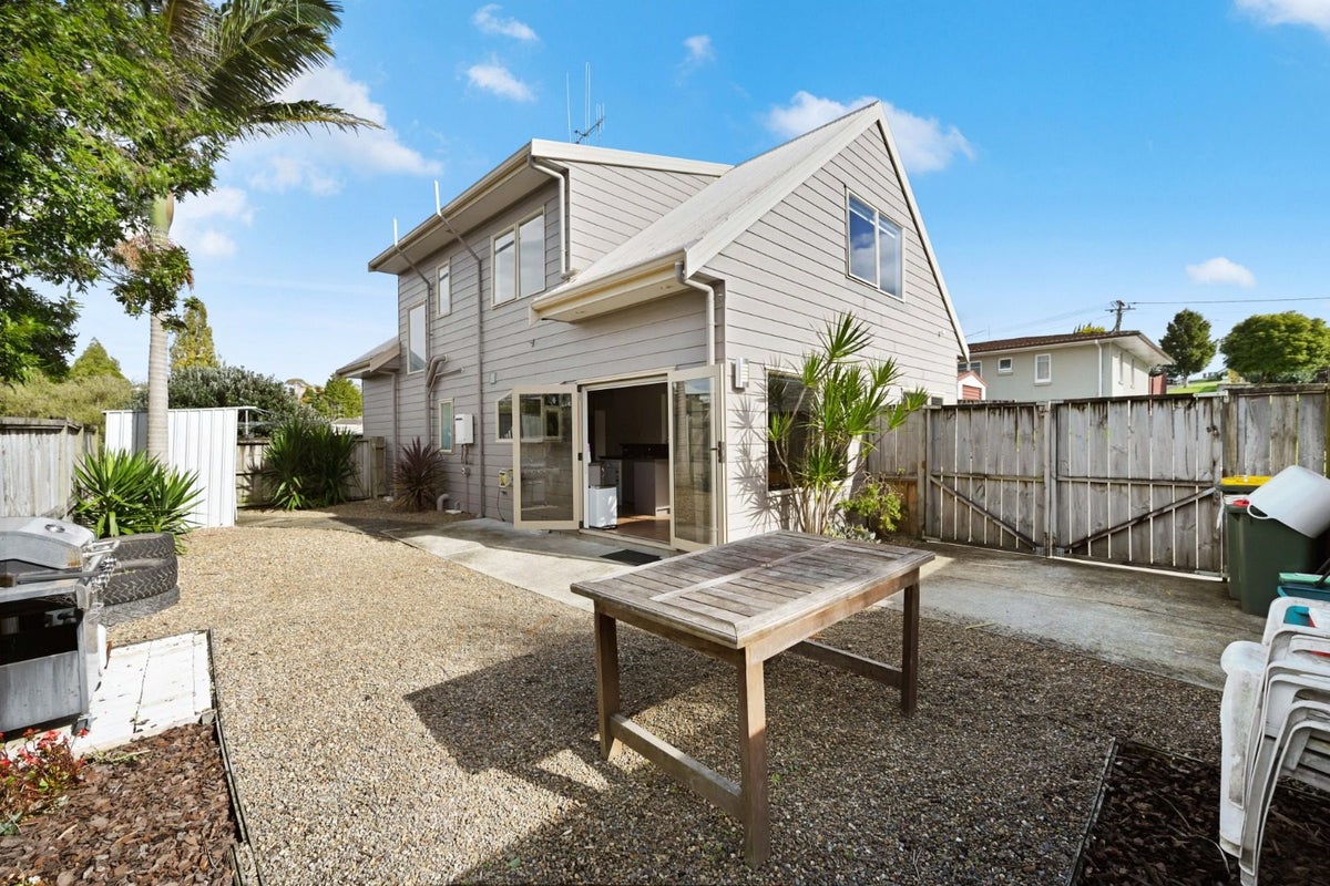 27A Windsor Road, Maeroa, Hamilton - Carousel 1