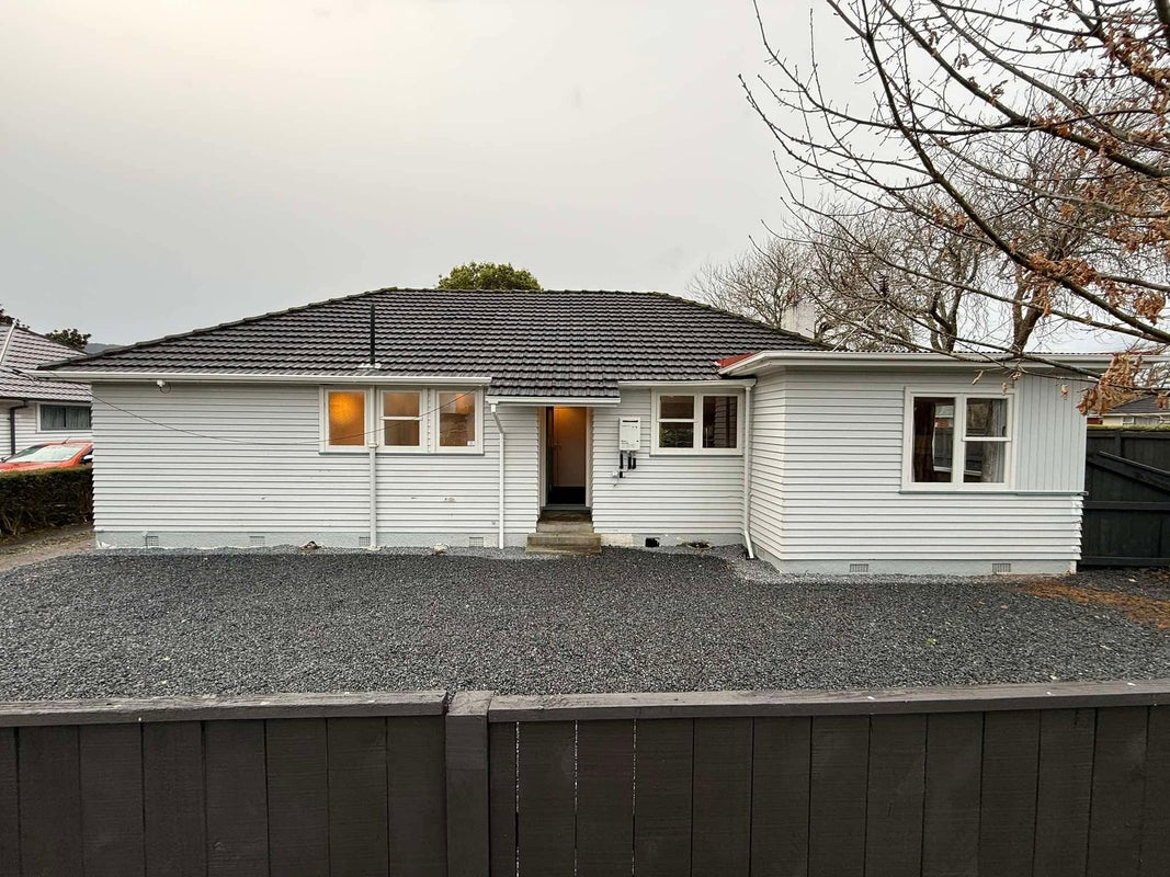 21 Clyma Street, Elderslea, Upper Hutt - Carousel 1