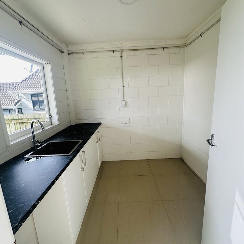 54 TARGET Road, Totara Vale , Auckland  - Carousel 18