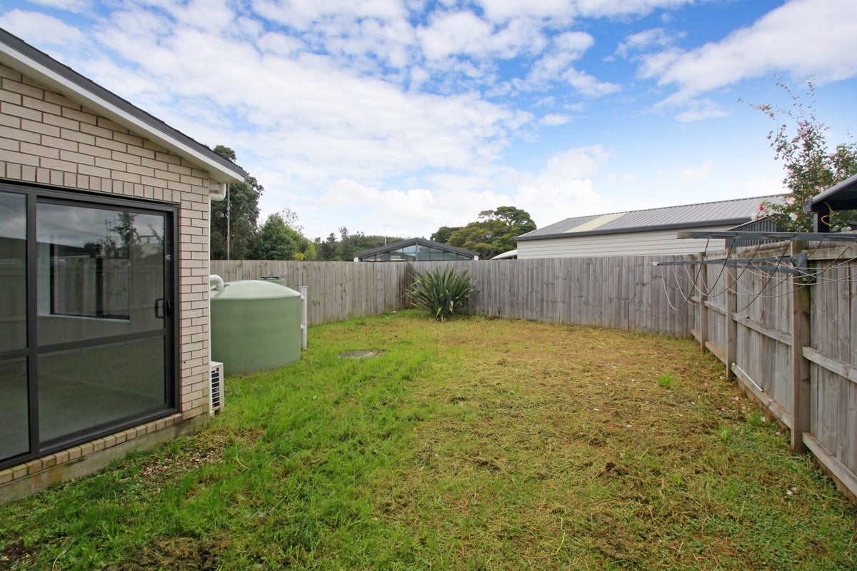 55c Rosehill Drive, Rosehill, Papakura, Auckland - Carousel 2