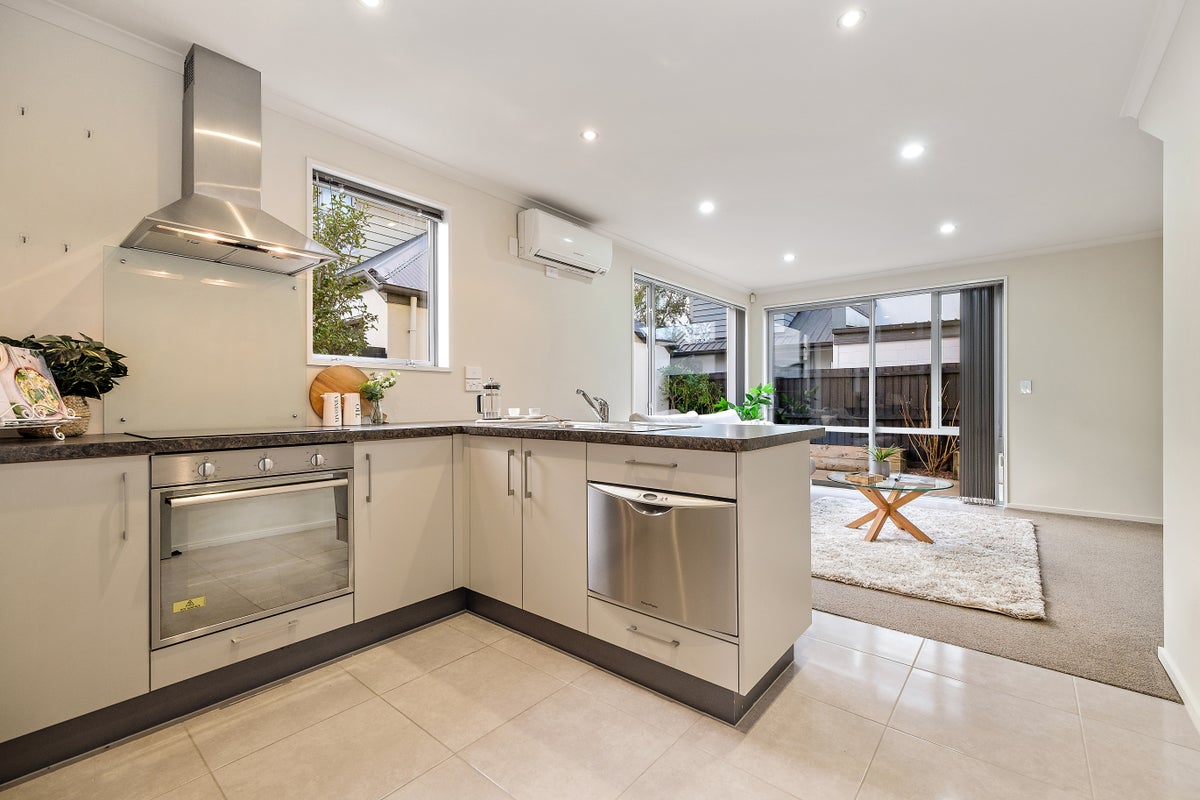 57A London Street, Richmond, Christchurch - Carousel 2