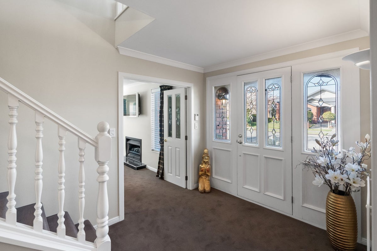 17 Watermill Boulevard, Northwood, Christchurch - Carousel 2
