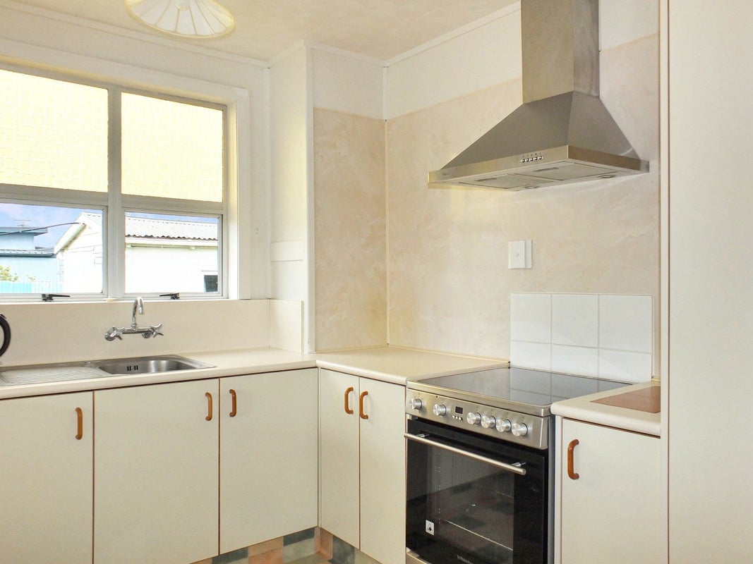 23 Pratt Avenue, Foxton Beach, Foxton - Carousel 31